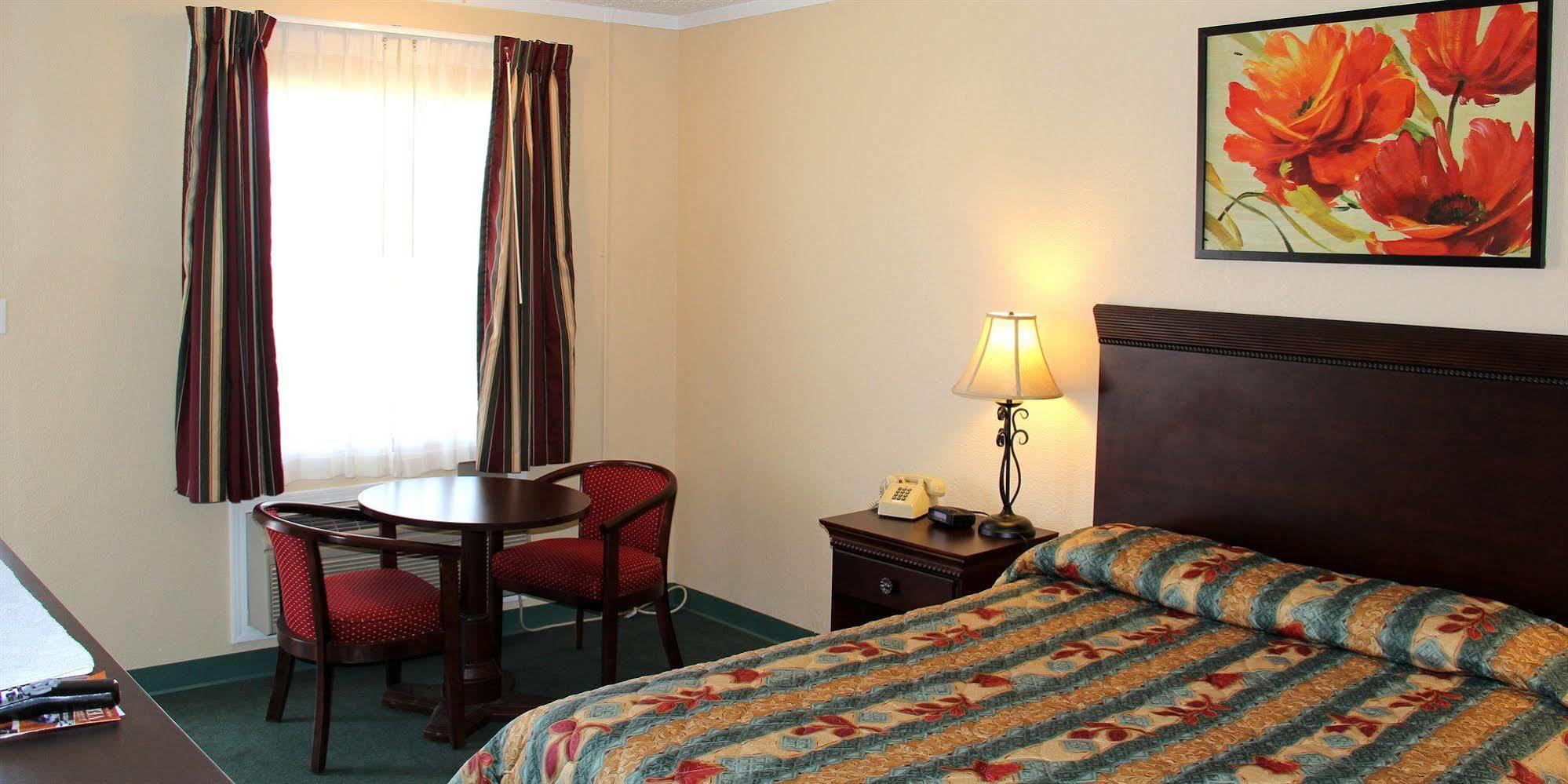 Baymont By Wyndham Deming Hotel Eksteriør billede